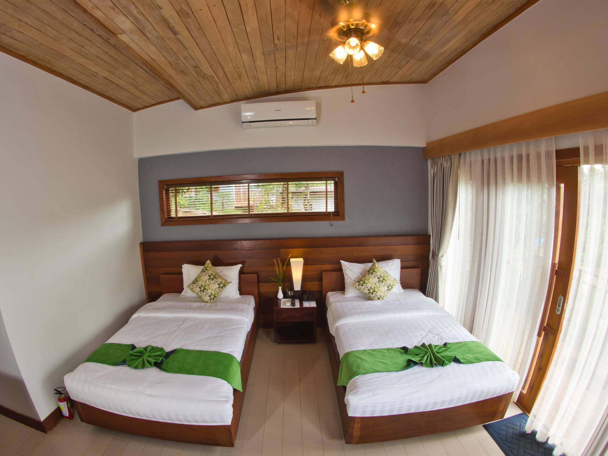 Mayura Hill Resort Sen Monorom Exterior foto